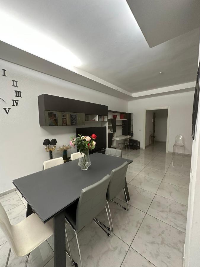 Celio 83 Luxury Apartment Roma Exterior foto