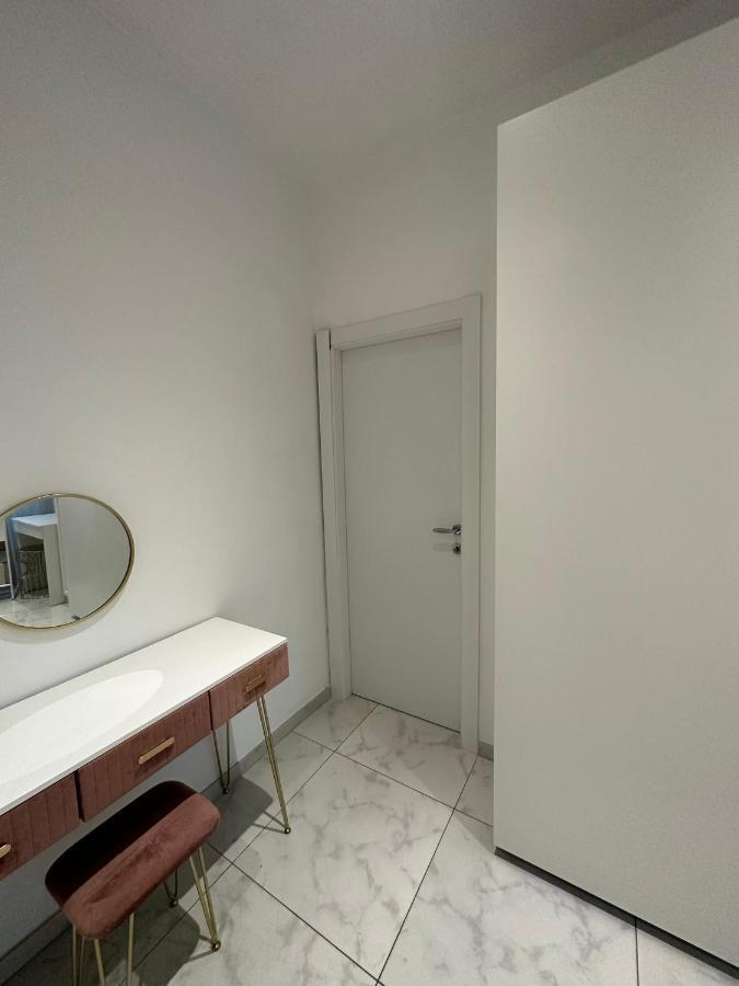 Celio 83 Luxury Apartment Roma Exterior foto